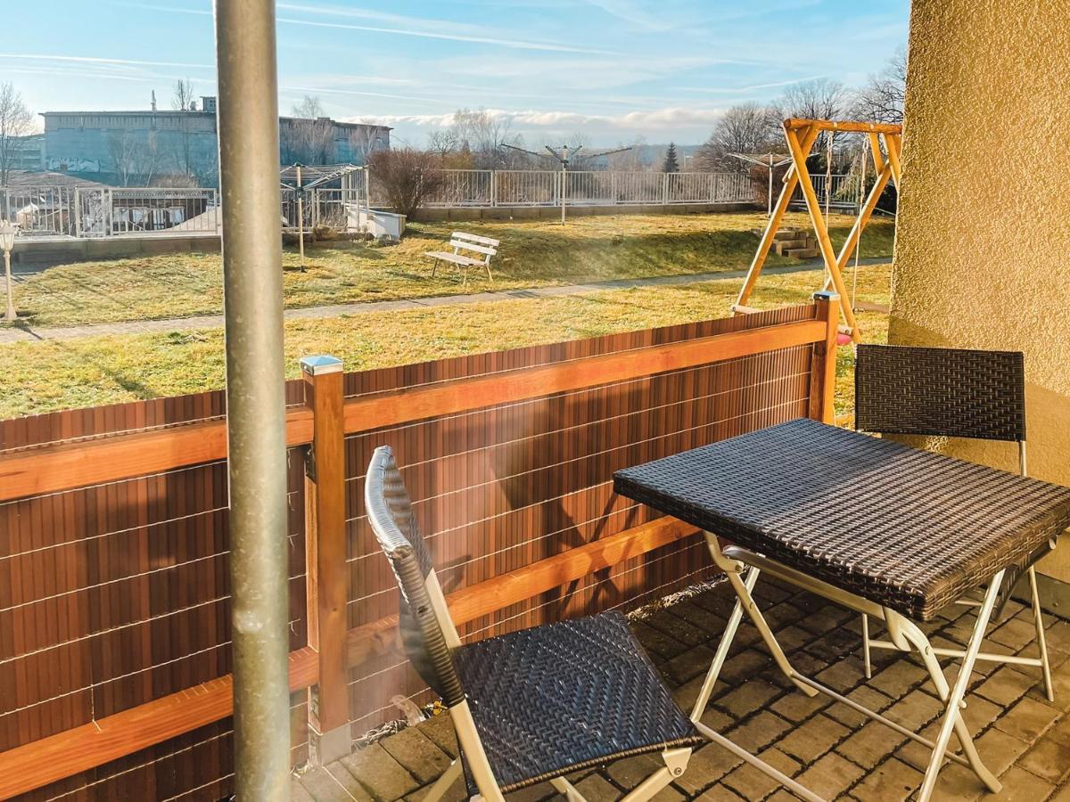 Schoene Wohnung, Eigene Terrasse, Privater Parkplatz, Wi-Fi, Waschmaschine, 3P Chemnitz Esterno foto